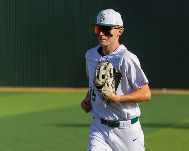Athlete profile featured image number 1 of 4