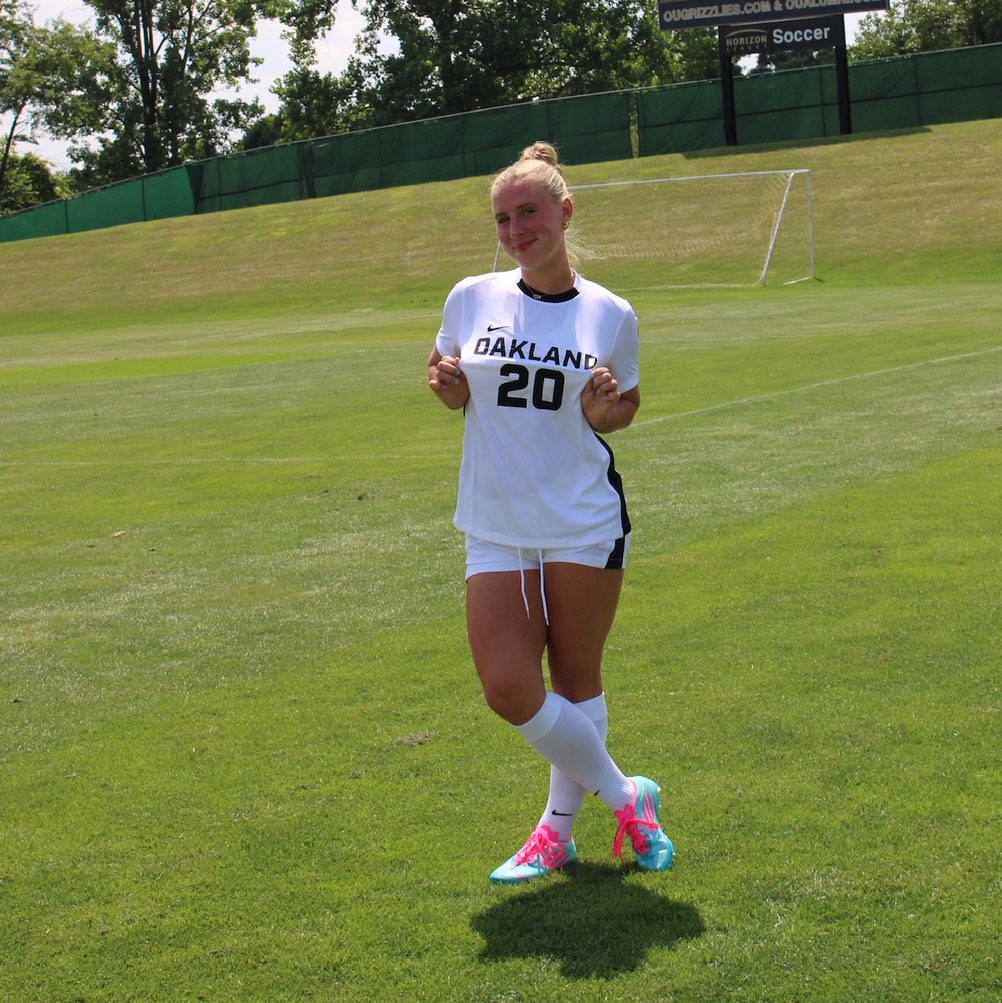 bella haynes athlete profile head shot