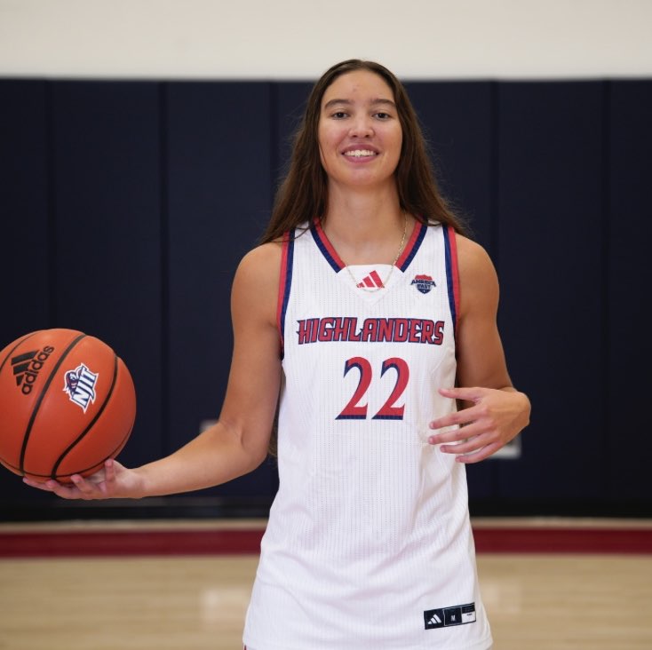 Lauren Lee athlete profile head shot