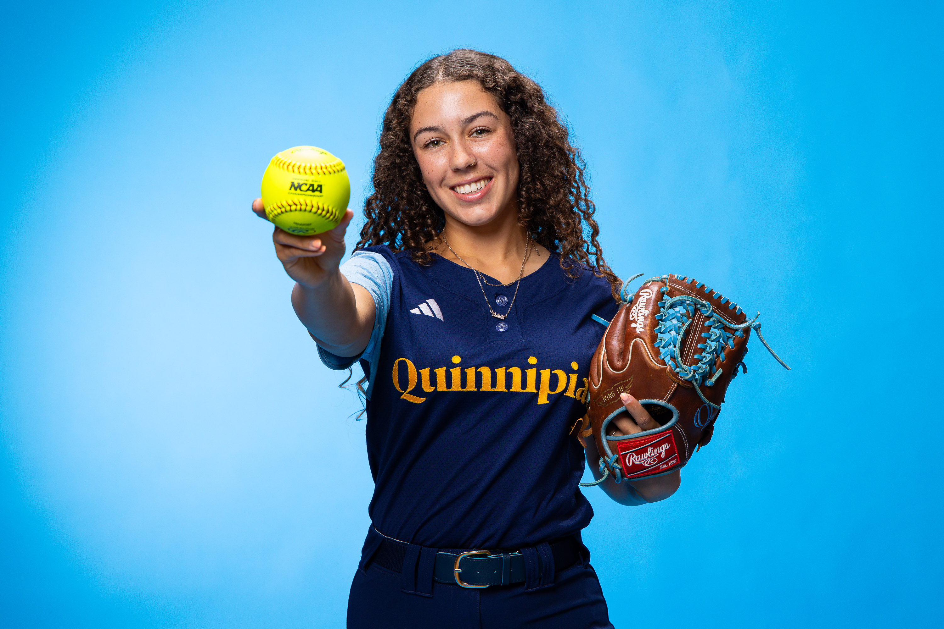 Kinsley Cox athlete profile head shot