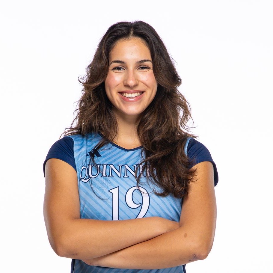 Azra Ozbiltekin athlete profile head shot