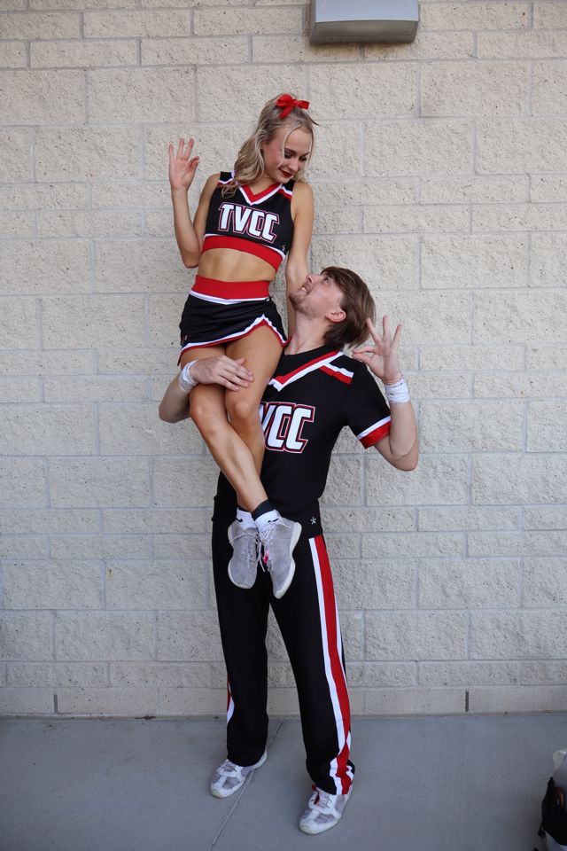 Athlete profile featured image number 4 of 4