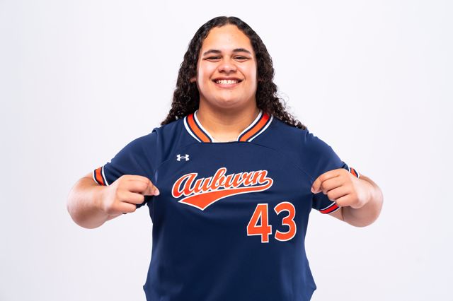 Athlete profile featured image number 4 of 4