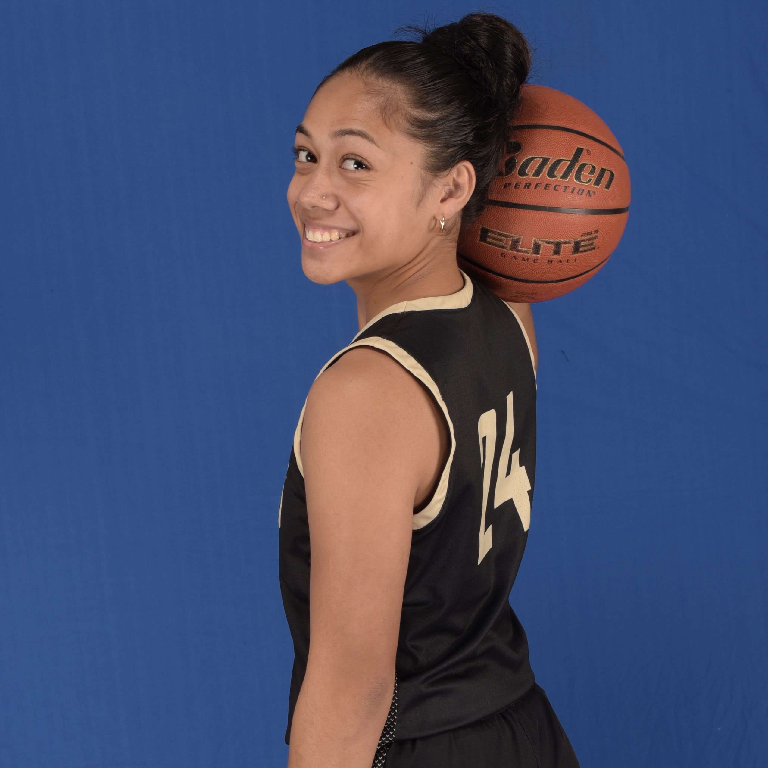Shania Moananu athlete profile head shot