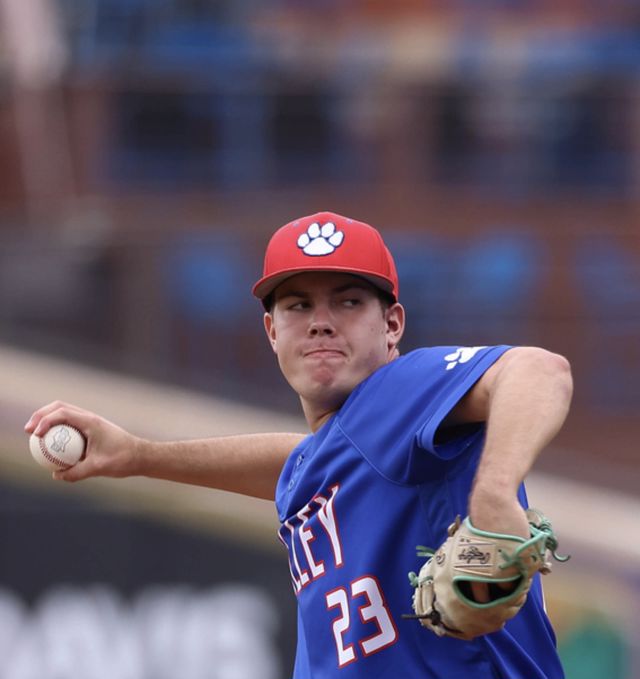 Athlete profile featured image number 5 of 6