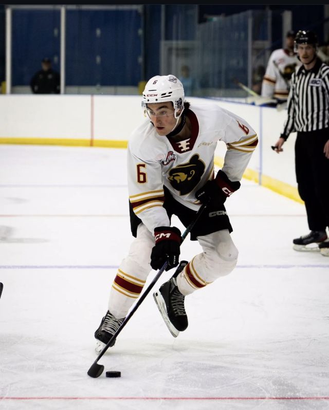 Athlete profile featured image number 1 of 4