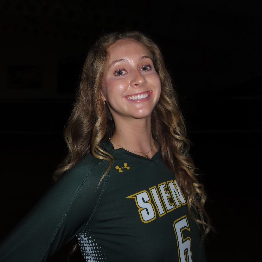 Natalia Clifford athlete profile head shot