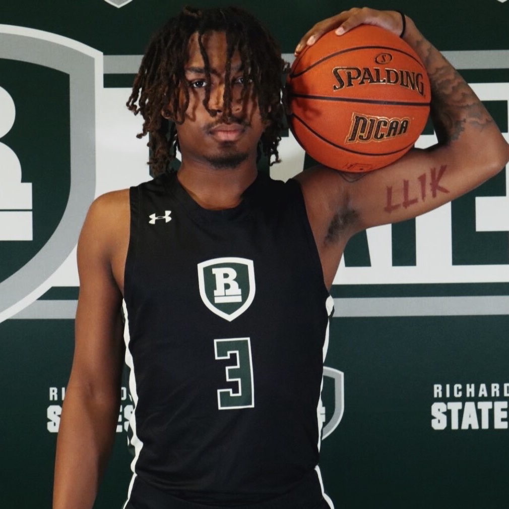 Elin McCoy athlete profile head shot