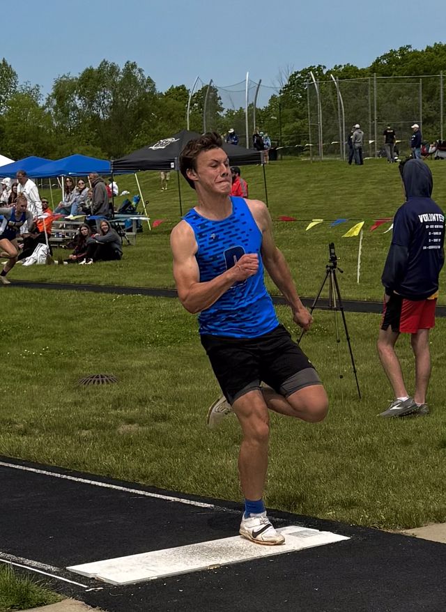 Athlete profile featured image number 3 of 5
