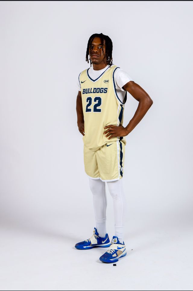 Athlete profile featured image number 1 of 10