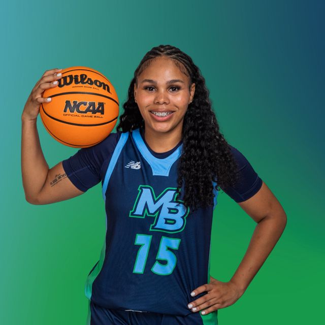 Athlete profile featured image number 3 of 4