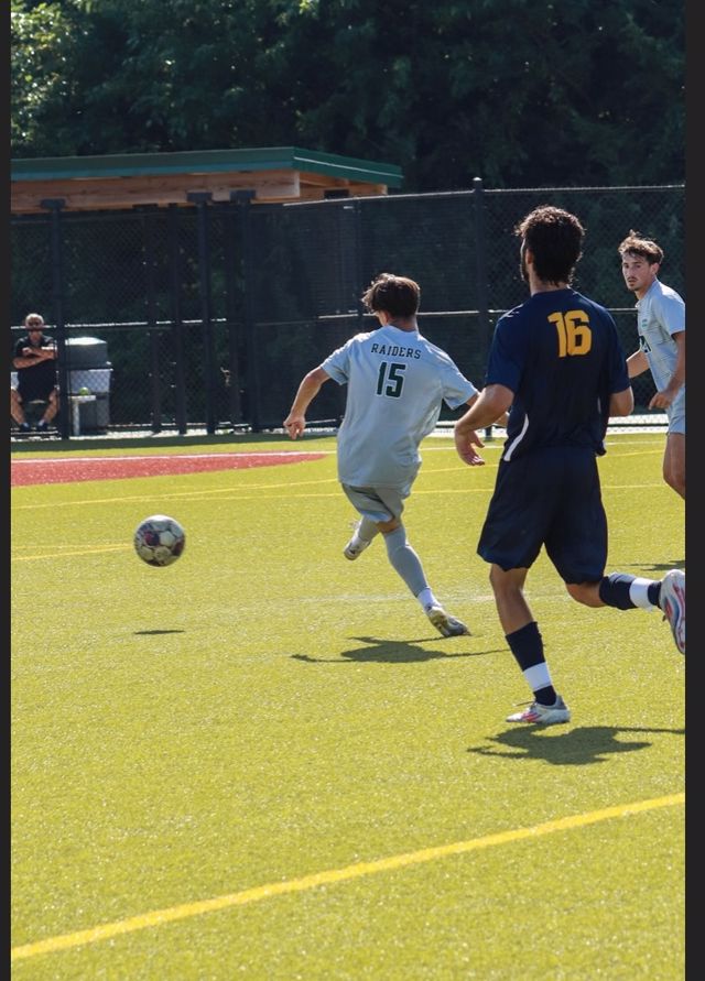 Athlete profile featured image number 3 of 7