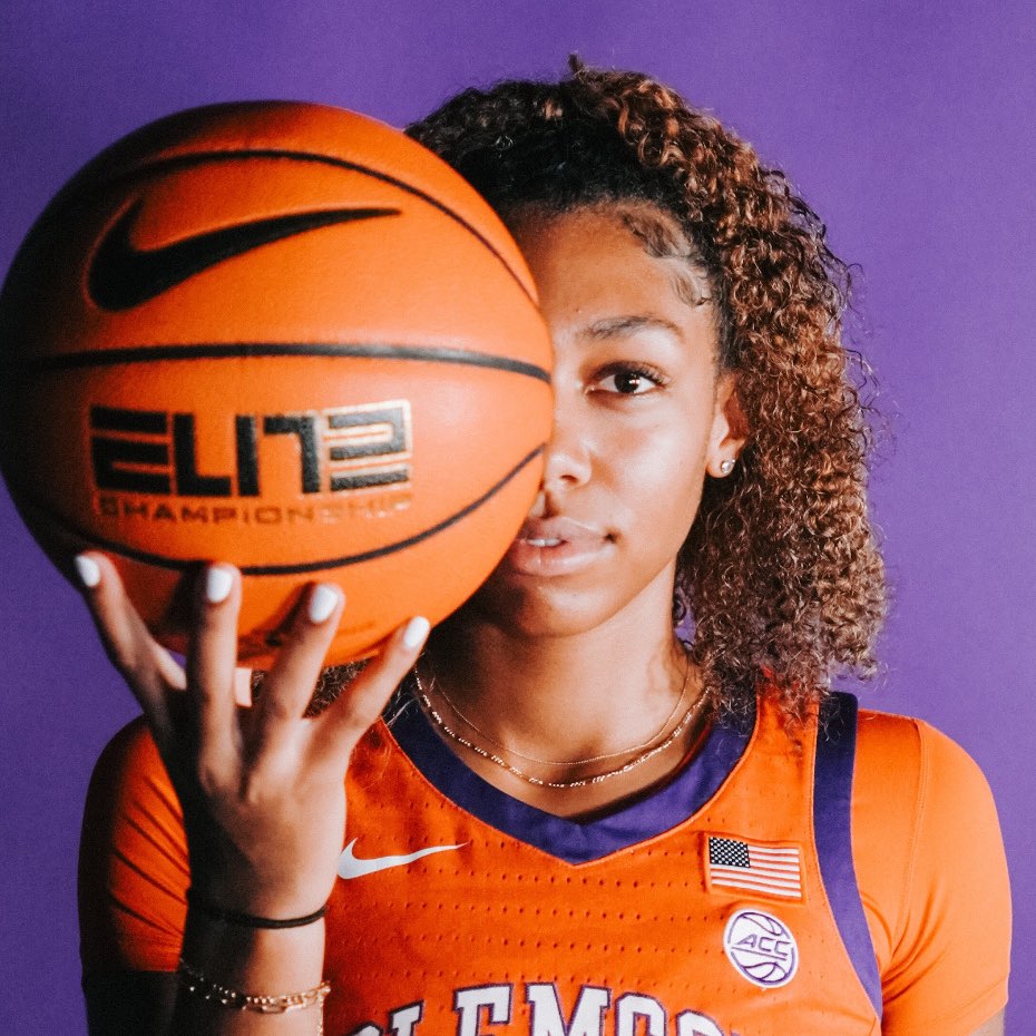 Holland Harris athlete profile head shot