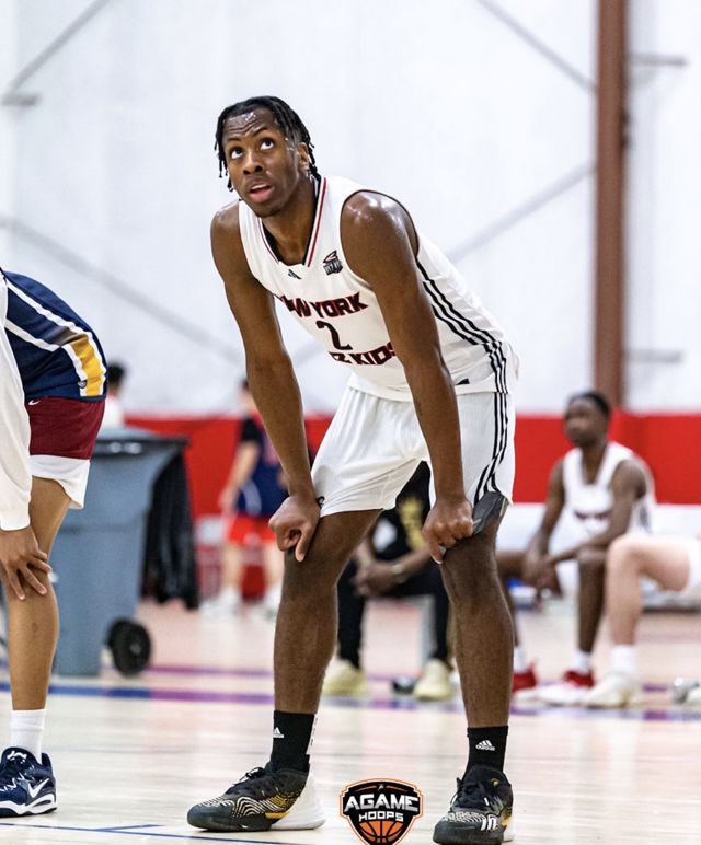 Athlete profile featured image number 3 of 4