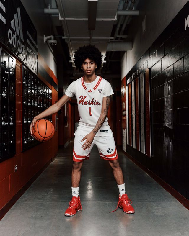 Athlete profile featured image number 1 of 6