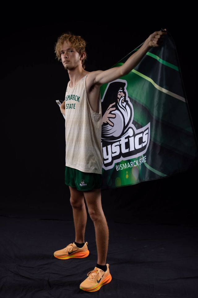 Athlete profile featured image number 1 of 4