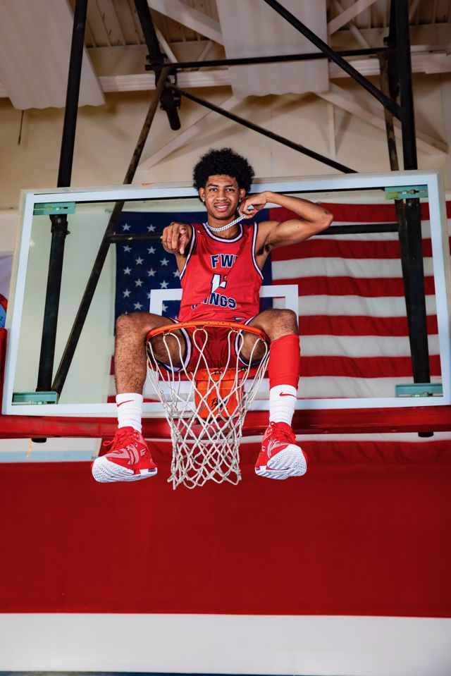 Athlete profile featured image number 4 of 4