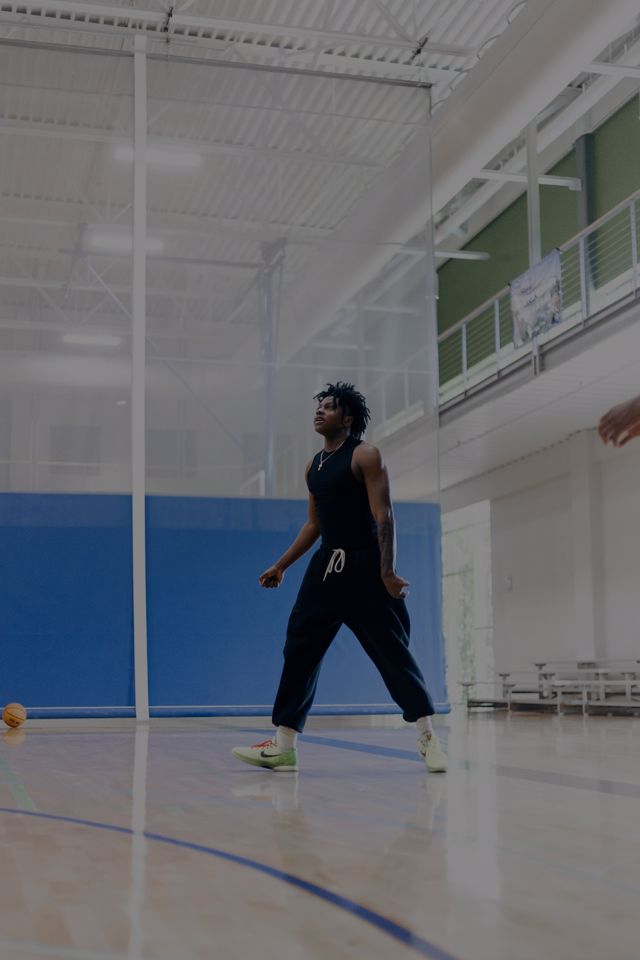 Athlete profile featured image number 1 of 6