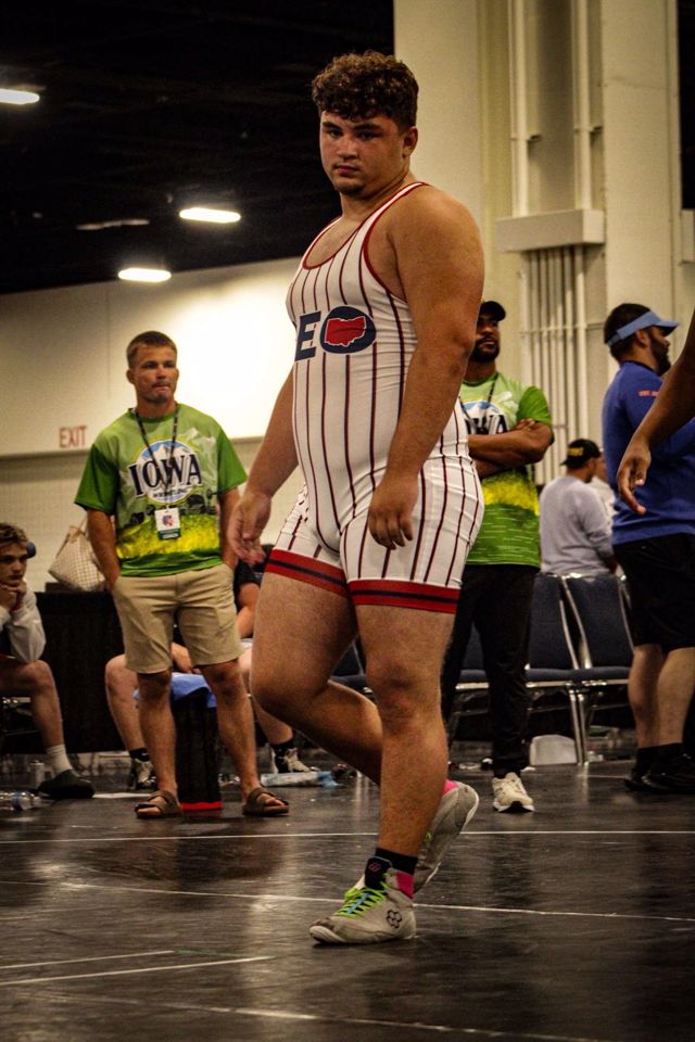 Athlete profile featured image number 3 of 10