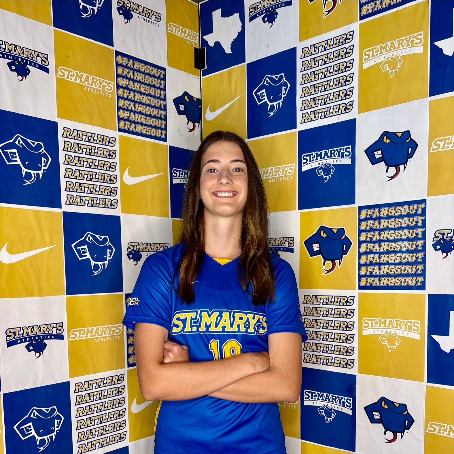 Lauren Hart athlete profile head shot