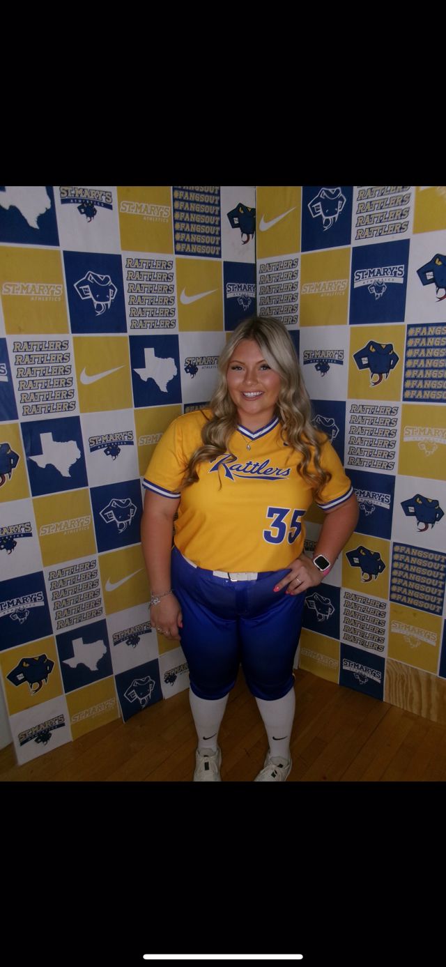 Athlete profile featured image number 2 of 5
