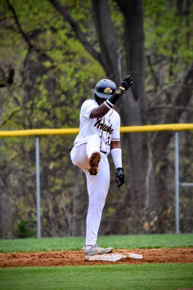 Athlete profile featured image number 2 of 4