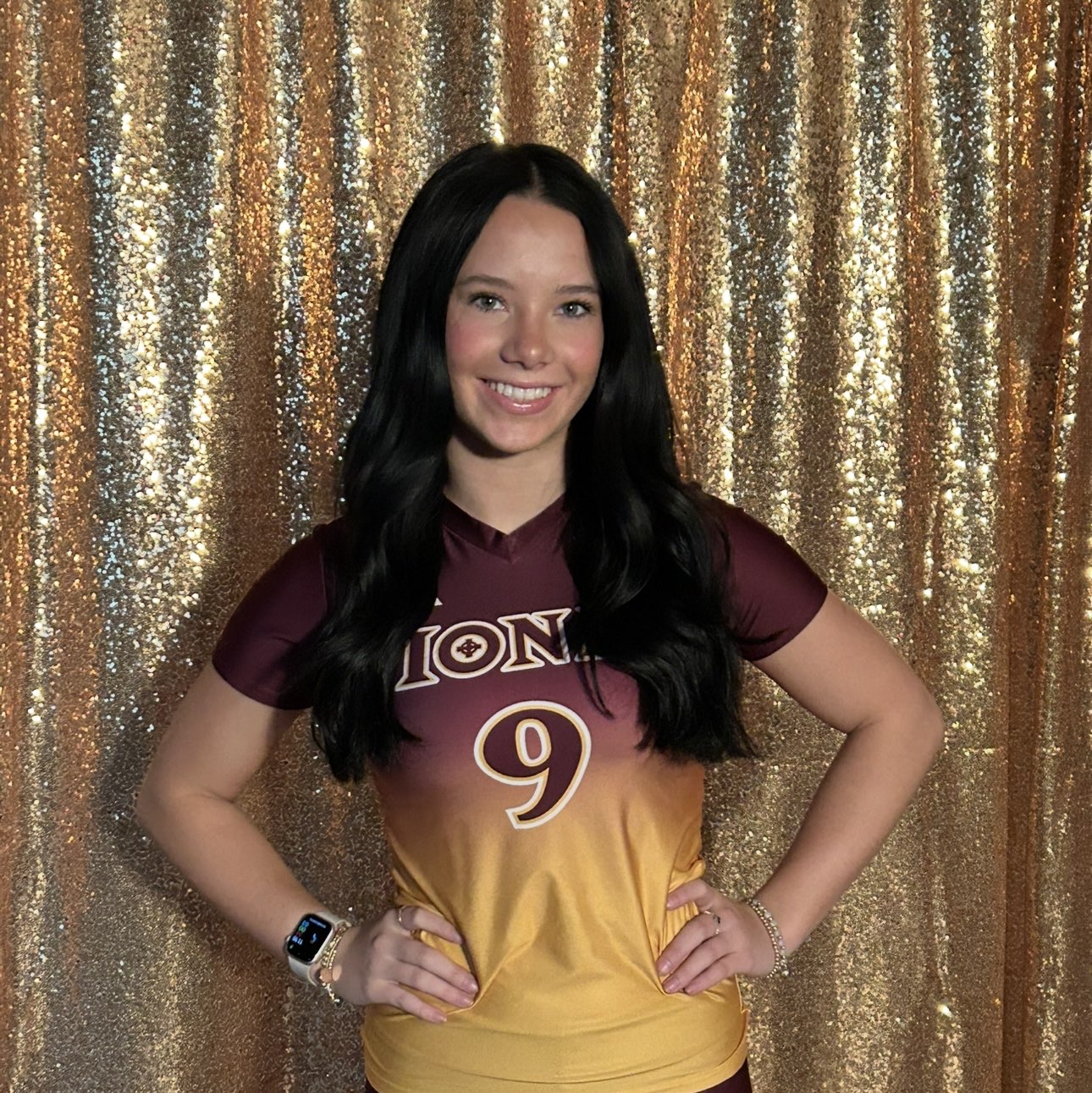 Keira Ewing athlete profile head shot