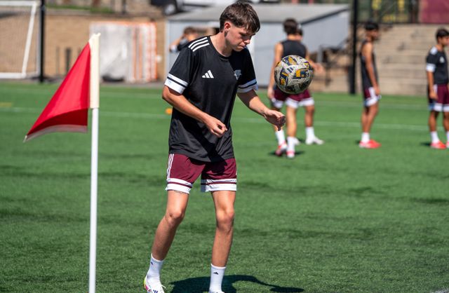 Athlete profile featured image number 1 of 7