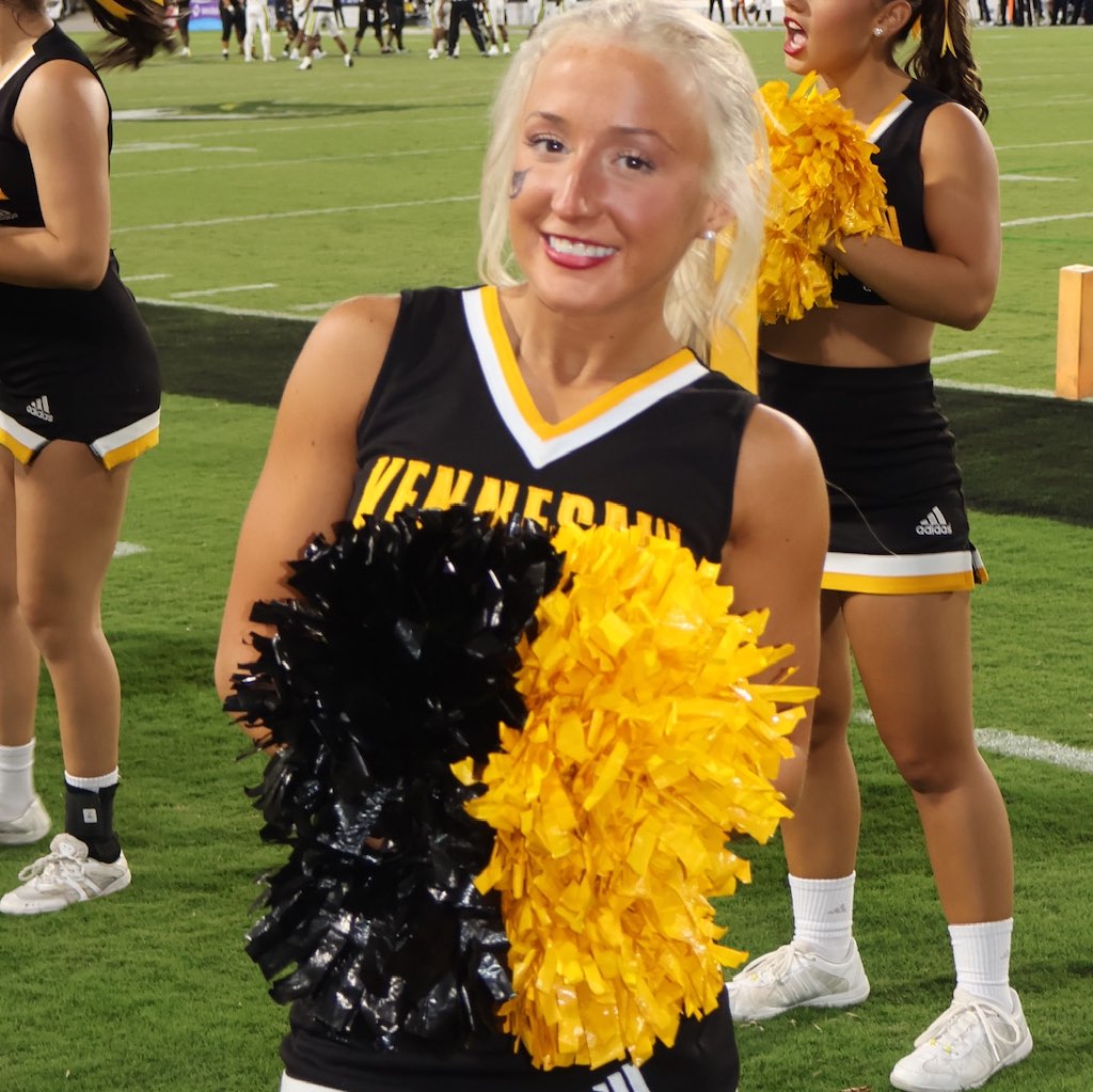 Abby Diaz athlete profile head shot