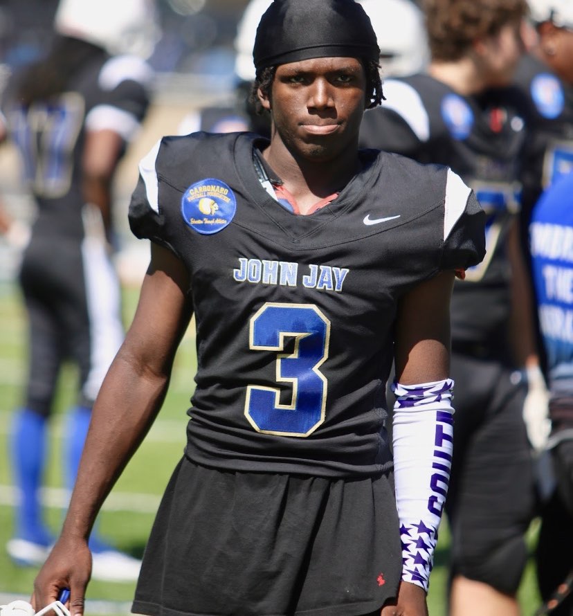 Shaun Thompson athlete profile head shot