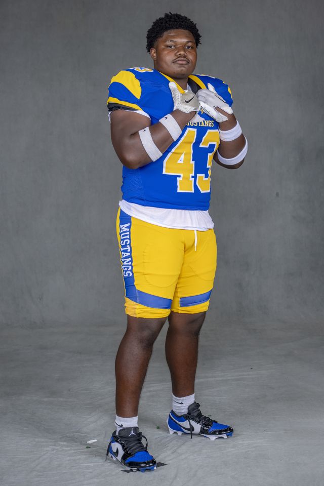 Athlete profile featured image number 3 of 4