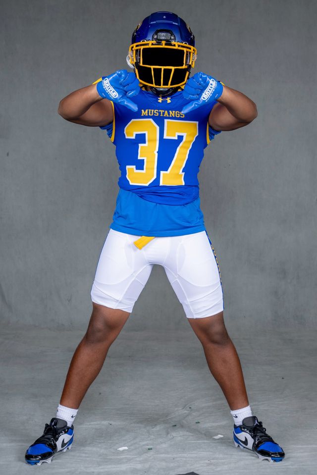 Athlete profile featured image number 1 of 4