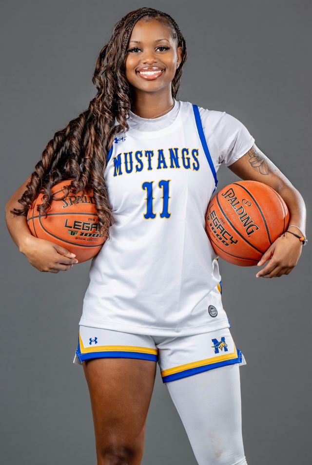 Athlete profile featured image number 4 of 4