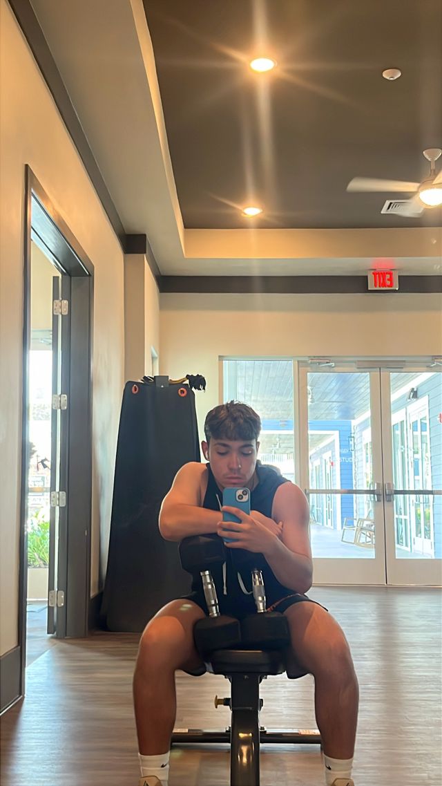 Athlete profile featured image number 3 of 4