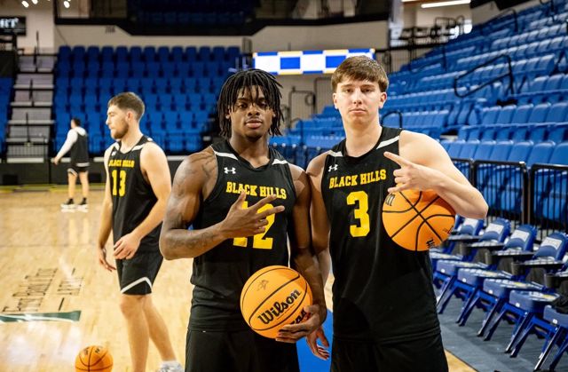 Athlete profile featured image number 2 of 4