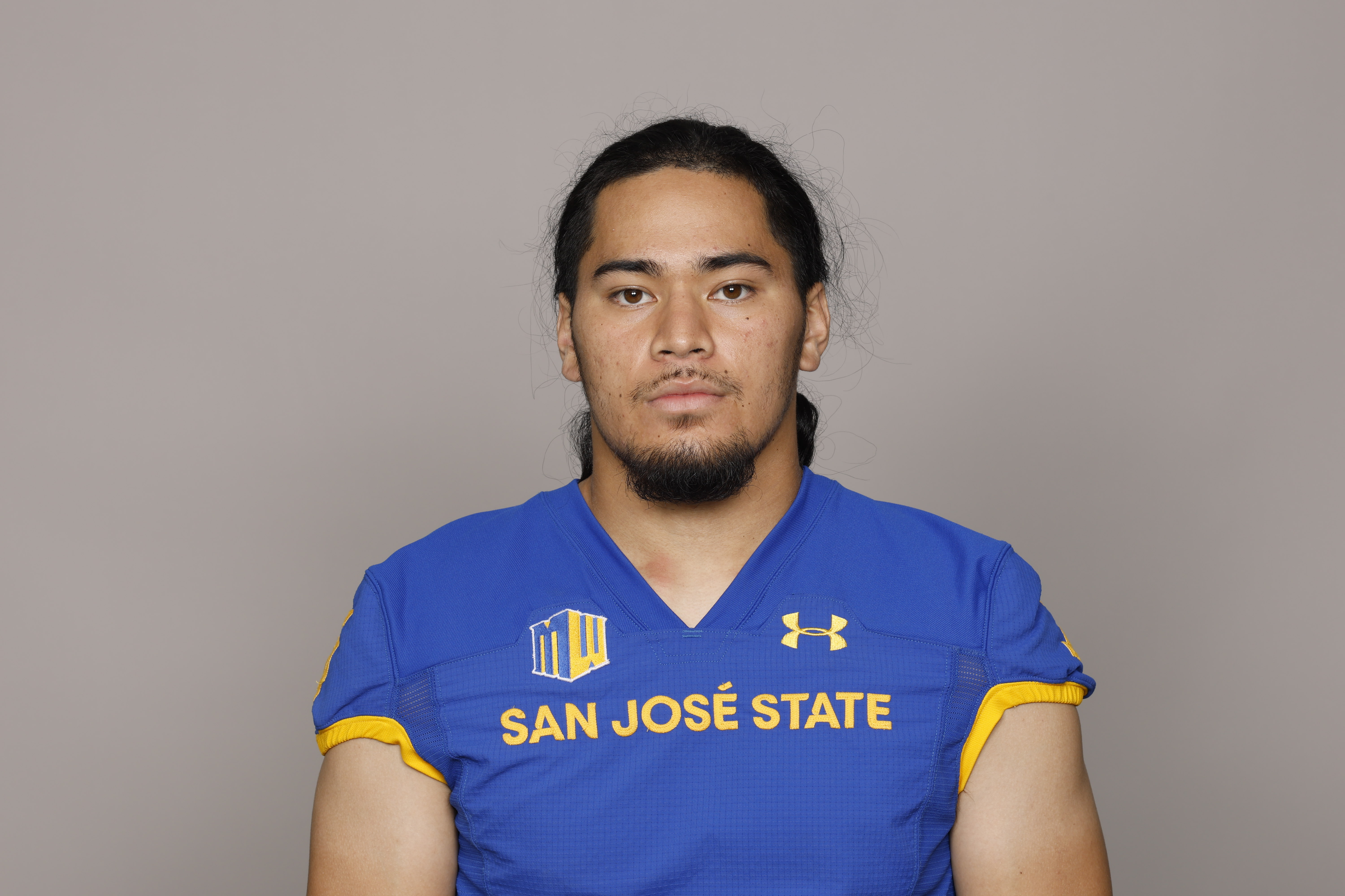 Etuate Finau athlete profile head shot