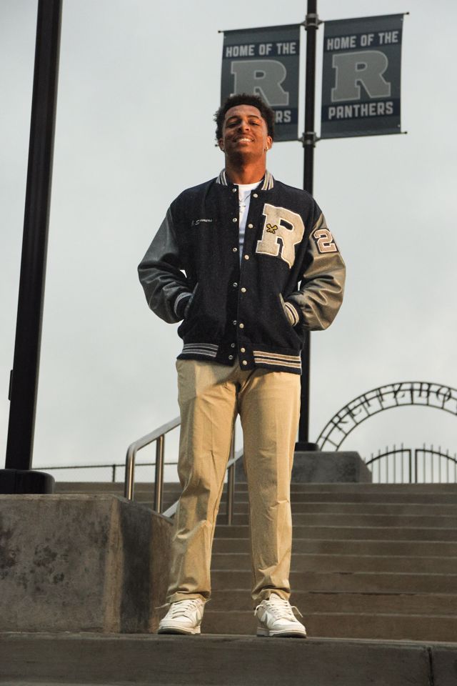 Athlete profile featured image number 4 of 10
