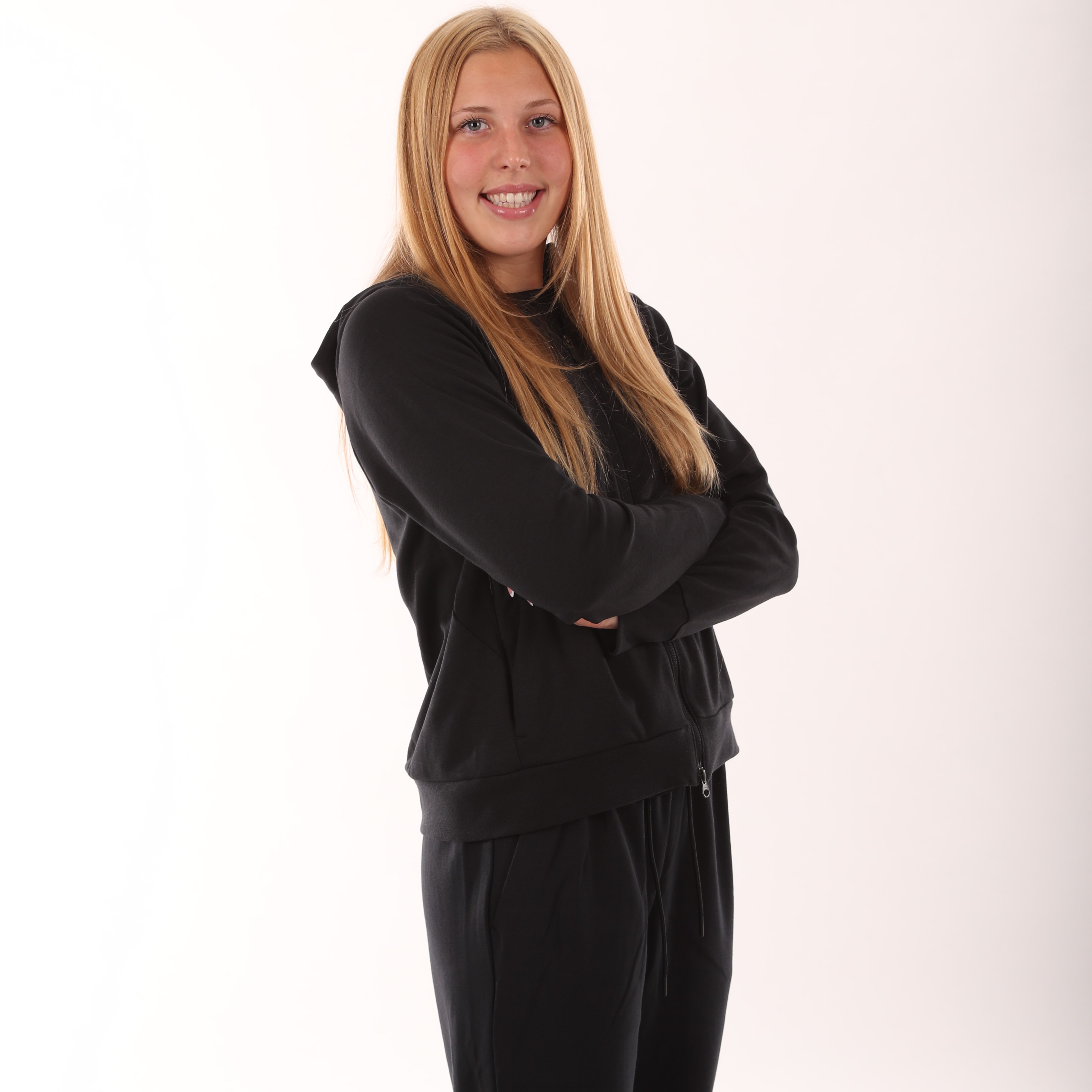 Madison Dampier athlete profile head shot