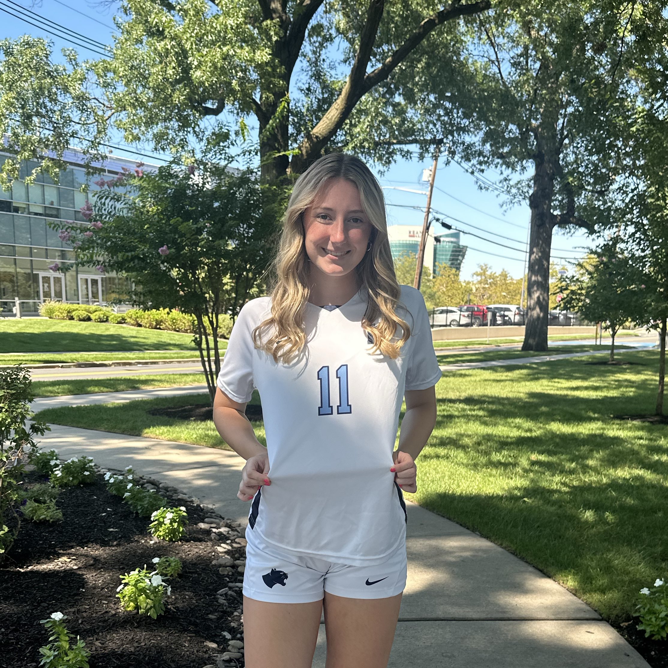 Stephanie Monroe athlete profile head shot