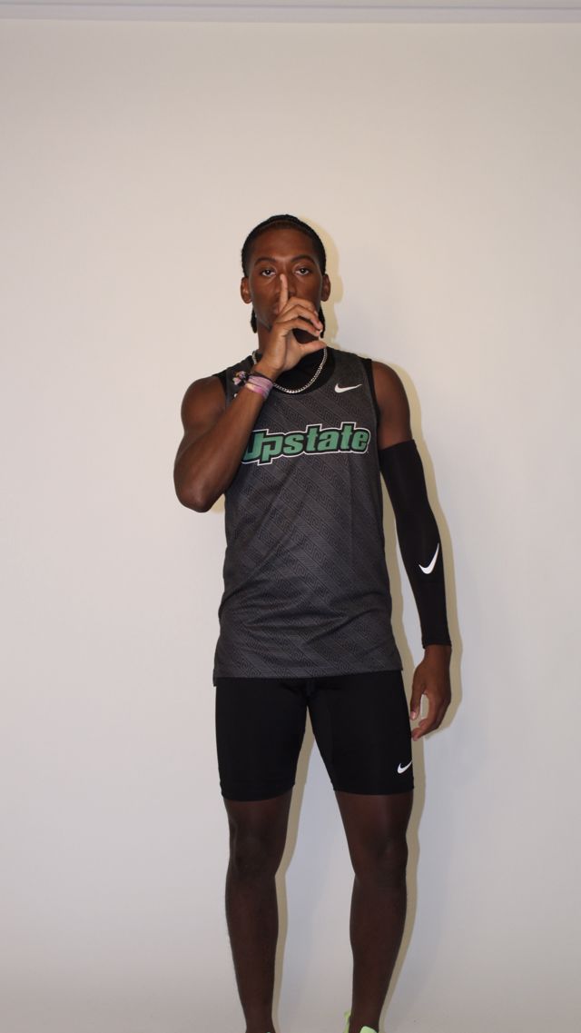 Athlete profile featured image number 2 of 4