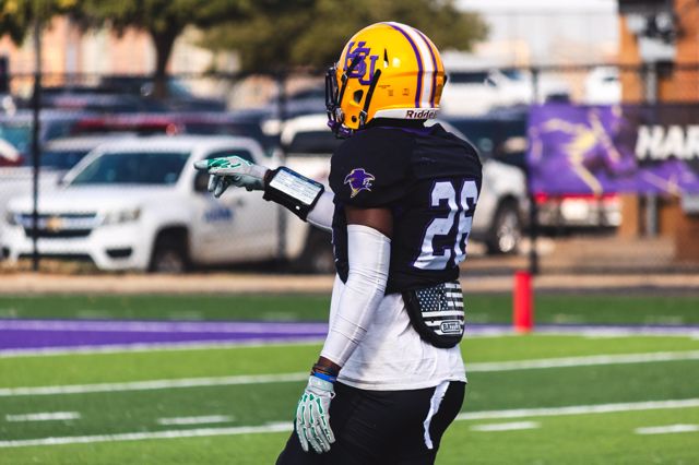 Athlete profile featured image number 1 of 7