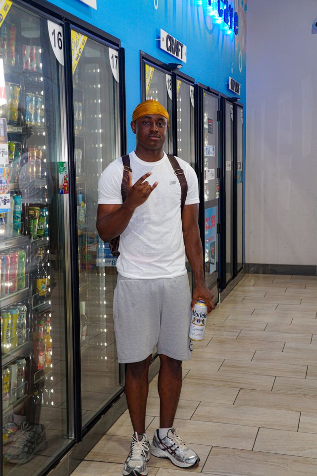 Athlete profile featured image number 3 of 7