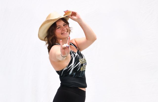 Athlete profile featured image number 1 of 6