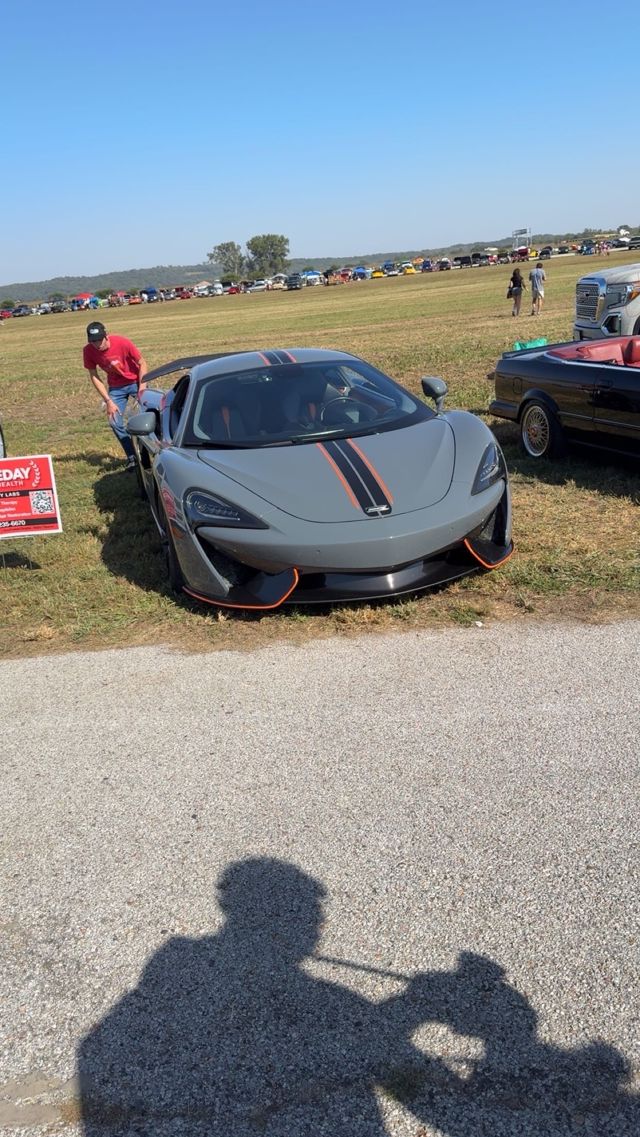 Athlete profile featured image number 3 of 7