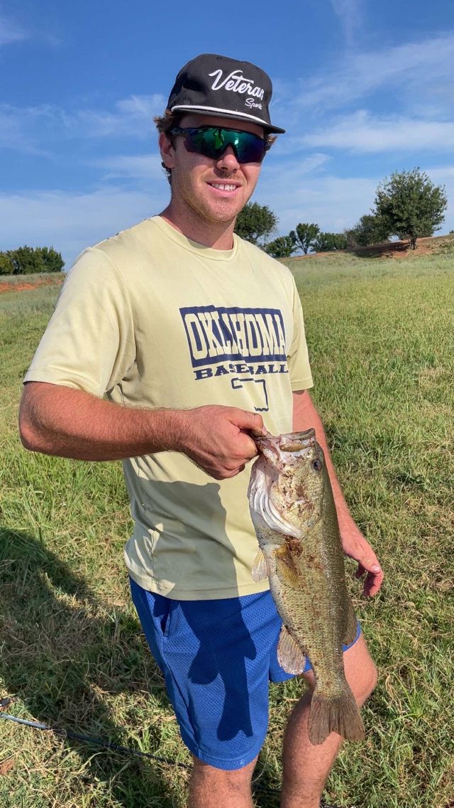 Athlete profile featured image number 1 of 4