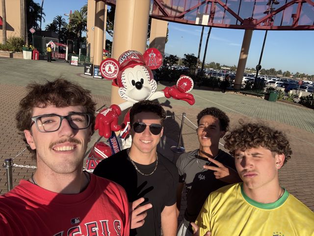 Athlete profile featured image number 2 of 4