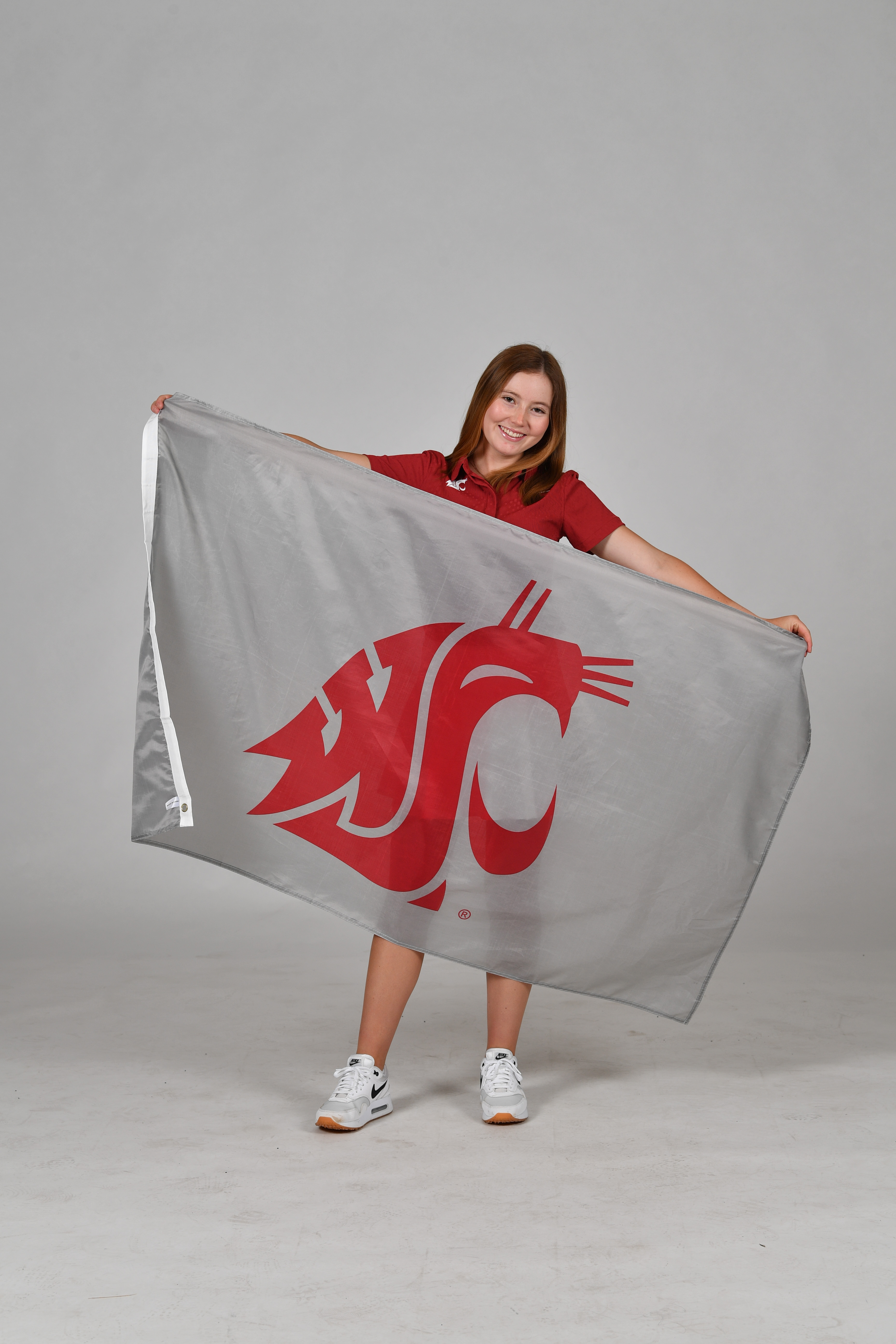 Sara Pineros athlete profile head shot