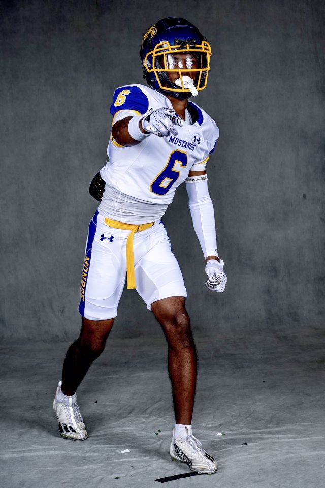 Athlete profile featured image number 2 of 4
