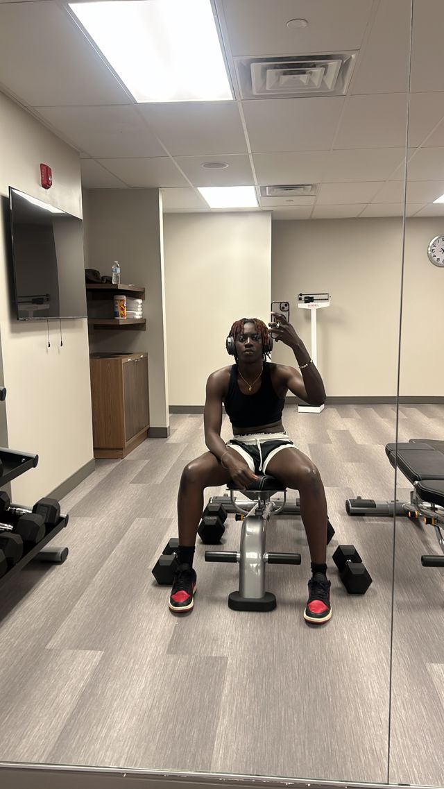 Athlete profile featured image number 4 of 4