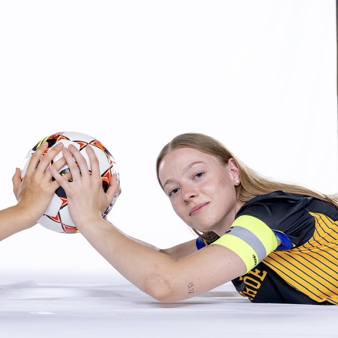 Magdalena Syrek athlete profile head shot
